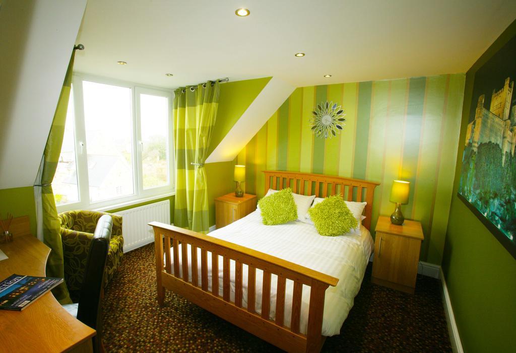ホテル The Sunningdale バンボロー エクステリア 写真